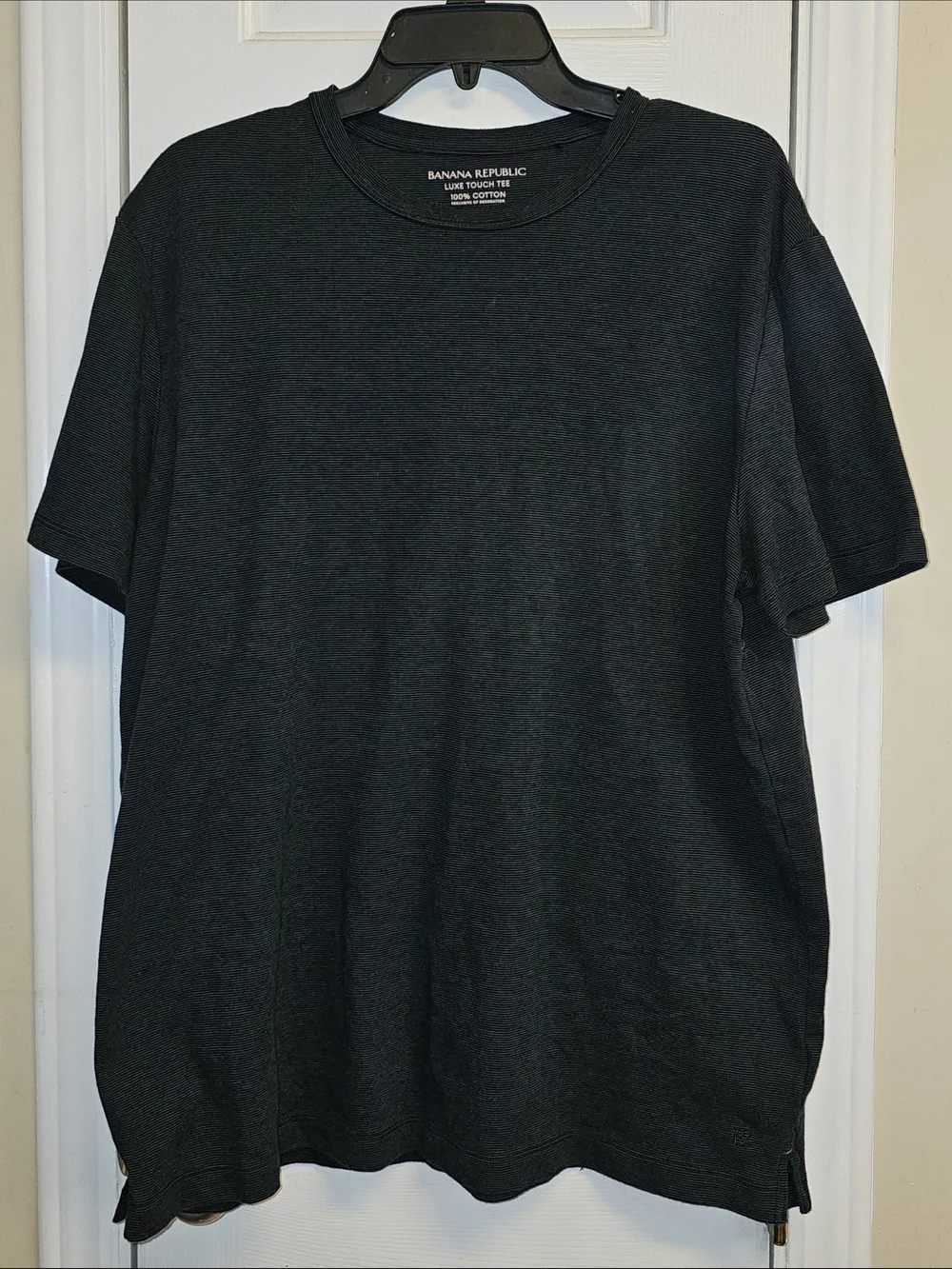 Banana Republic simple black